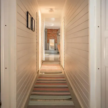 Toloppa Cozy Apartment, *