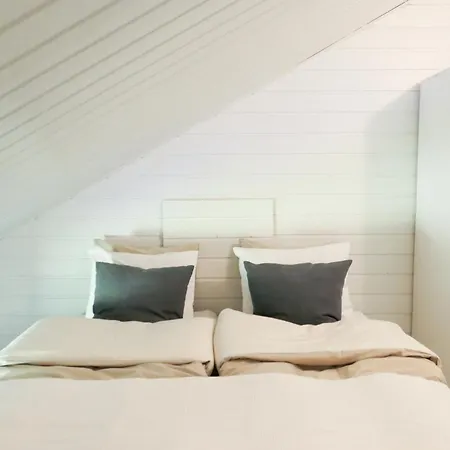 公寓 Toloppa Cozy Apartment, 拉努阿